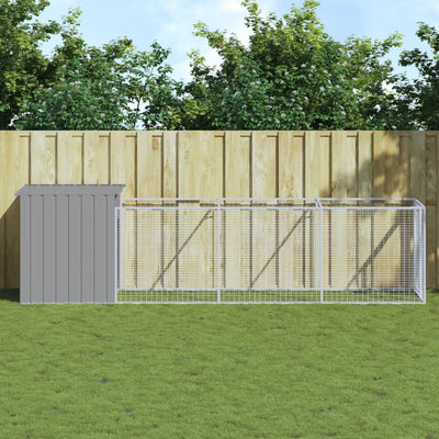 Dog House with Run Light Grey 110x405x110 cm