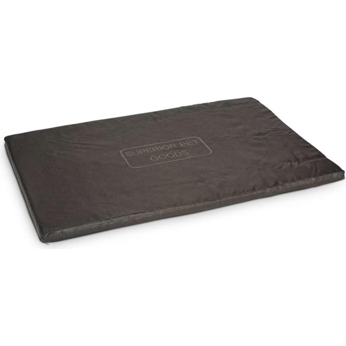Superior Pet Essentials Heavy Duty Flea-Free Pet/Dog Mat Black Jumbo 110cm.